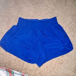 lululemon track that high rise shorts 3”